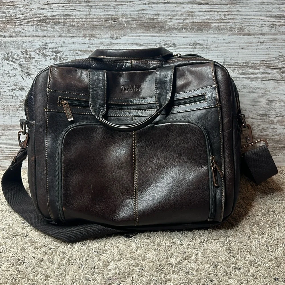 Kenneth Cole “ Out of the bag” Leather Laptop Bag